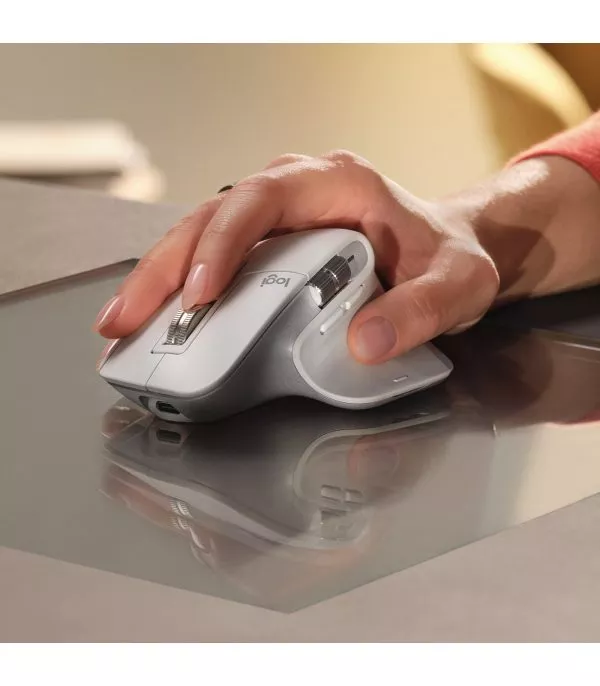 Logitech MX Master 3S souris Droitier RF sans fil + Bluetooth (910-006560)