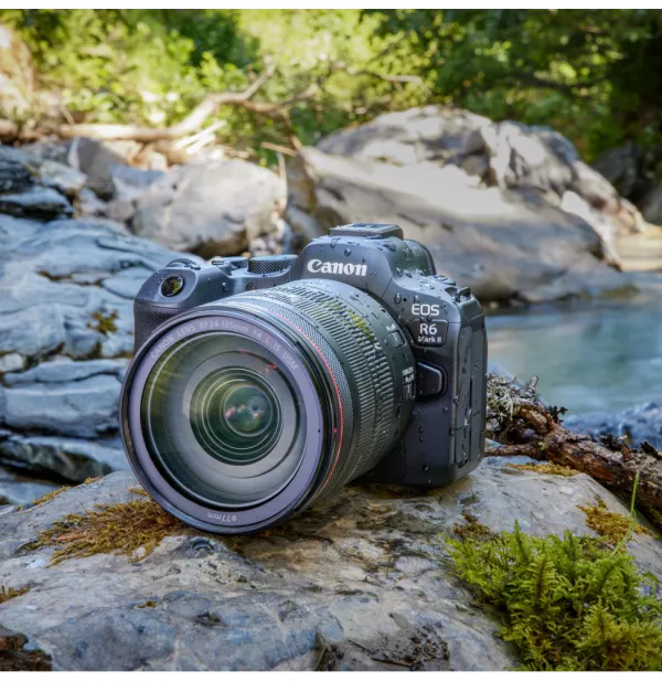 Appareil photo hybride Canon EOS R6 Mark II boîtier nu (5666C005AA)