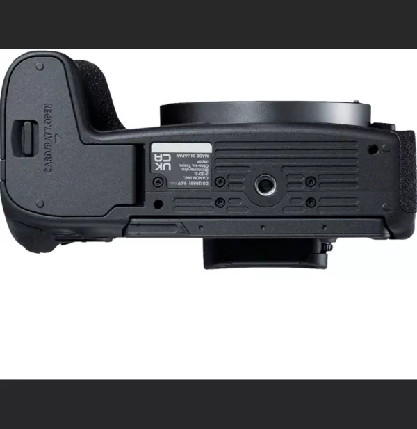 Appareil photo hybride Canon EOS R8 + objectif RF 24-50mm F4.5-6.3 IS STM (5803C013AA)