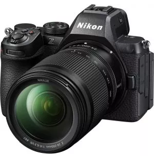 Appareil photo hybride Nikon Z5II + Objectif Nikkor Z 24-200 f4-6.3 VR (4960759917409)