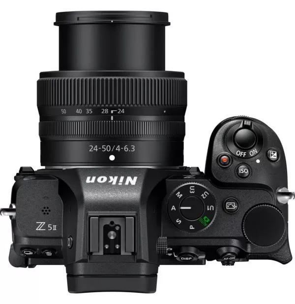 Appareil photo hybride Nikon Z5II + Objectif Nikkor Z 24-50mm f/4-6.3 (4960759920355)