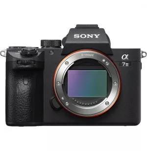 Appareil photo hybride Sony Alpha 7 III boîtier nu (ILCE-7M3)
