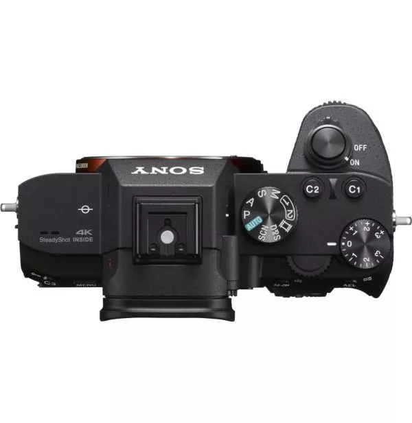Appareil photo hybride Sony Alpha 7 III boîtier nu (ILCE-7M3)