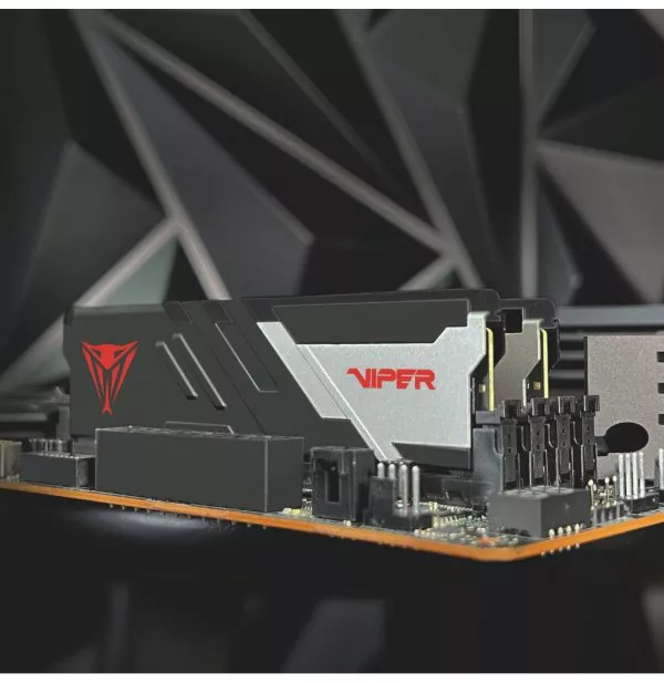 Barrette mémoire Patriot Viper Venom 32GB (16Gx2) U-DIMM DDR5 7400 MHz CL36 - Pc Bureau (PVV532G740C36K)