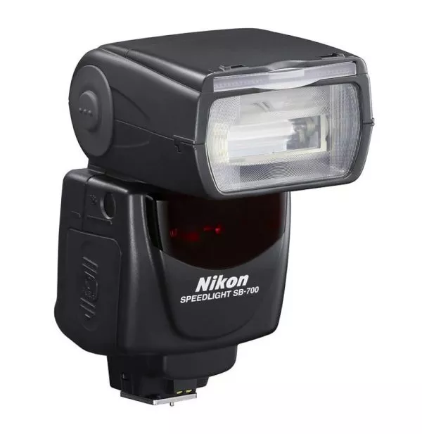 Flash Nikon SB-700