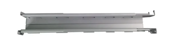 Onduleur On-line APC SRV10KRI 10 kVA / 10000 W avec pack batteries externe et kit rails (SRV10KRILRK)