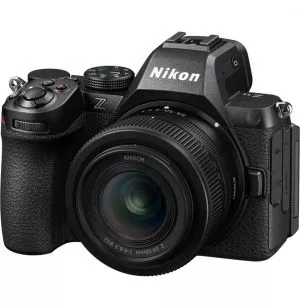 Appareil photo hybride Nikon Z5II + Objectif Nikkor Z 24-50mm f/4-6.3 (4960759920324)