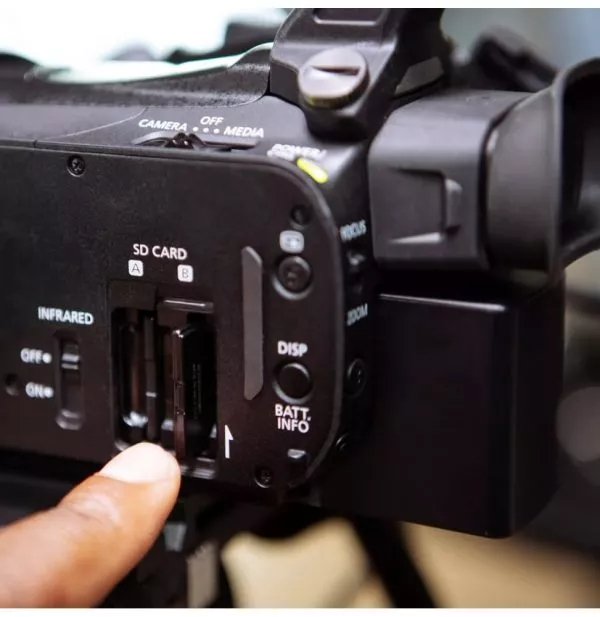 camescope-canon-xa60b-professionnel-4k-4 Caméscope Canon XA60B Professionnel 4K