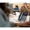 POLY Téléphone IP Edge E300 compatible PoE Téléphone IP Poly Edge E300 compatible PoE (82M92AA)