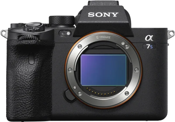 Appareil photo hybride Sony Alpha 7S III boîtier nu (ILCE-7SM3) Appareil photo hybride Sony Alpha 7S III boîtier nu (ILCE-7SM3)