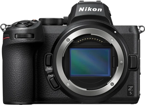 Appareil photo hybride Nikon Z5 Boîtier Nu (VOA040BM) Appareil photo hybride Nikon Z5 Boîtier Nu (VOA040BM)