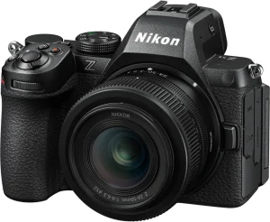 Appareil photo hybride Nikon Z5II + Objectif Nikkor Z 24-50mm f/4-6.3 (4960759920355)